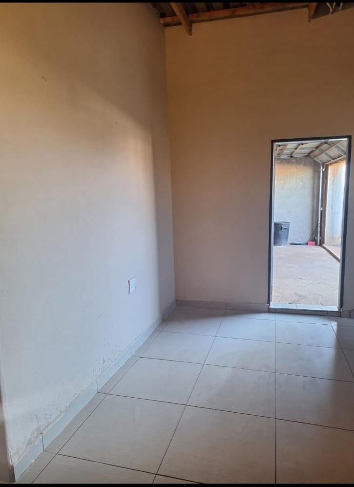 PROPERTY FOR SALE AT TSAKANE EXT 14