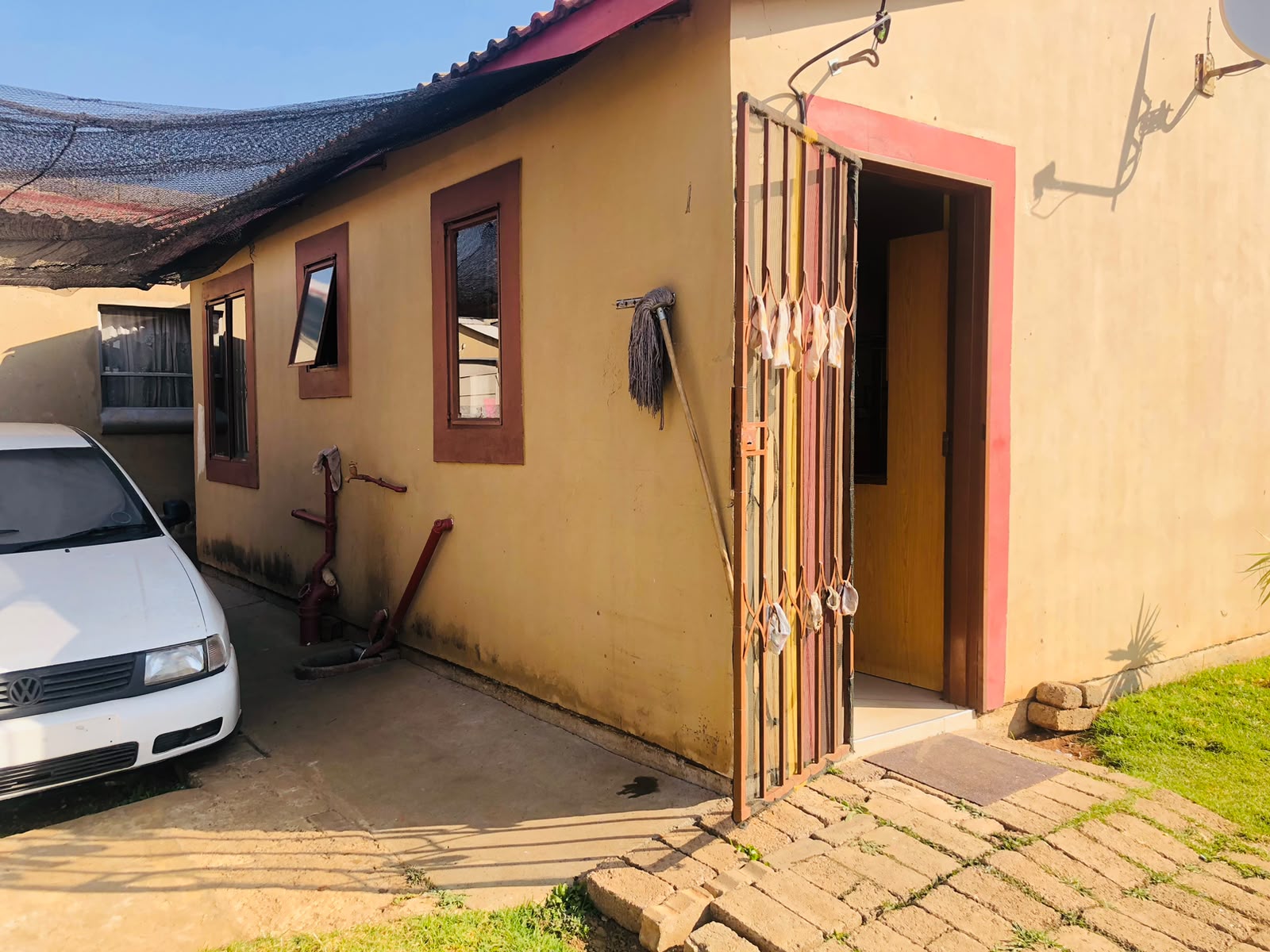 PROPERTY FOR SALE EXT 22 TSAKANE