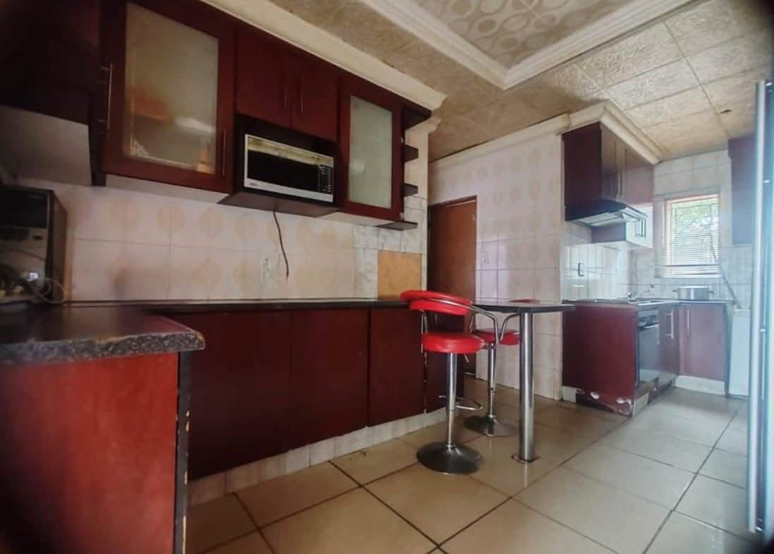 PROPERTY FOR SALE AT LANGAVILLE EXT 6