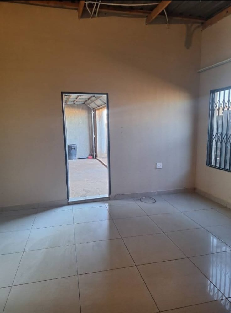 PROPERTY FOR SALE AT TSAKANE EXT 14