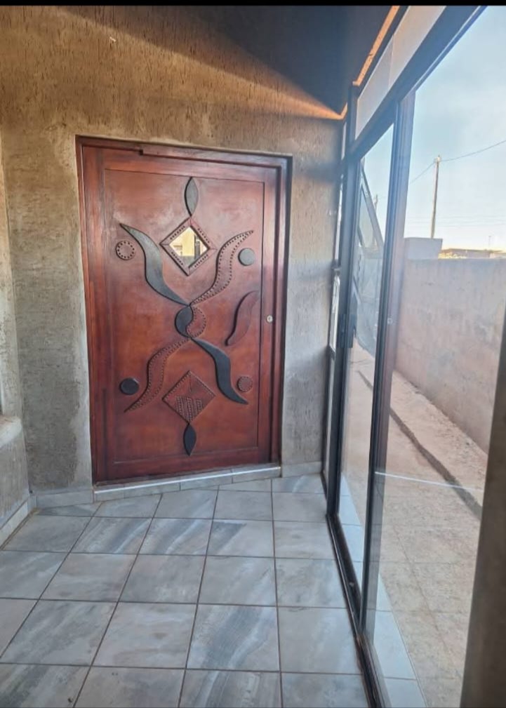 PROPERTY FOR SALE AT TSAKANE EXT 14