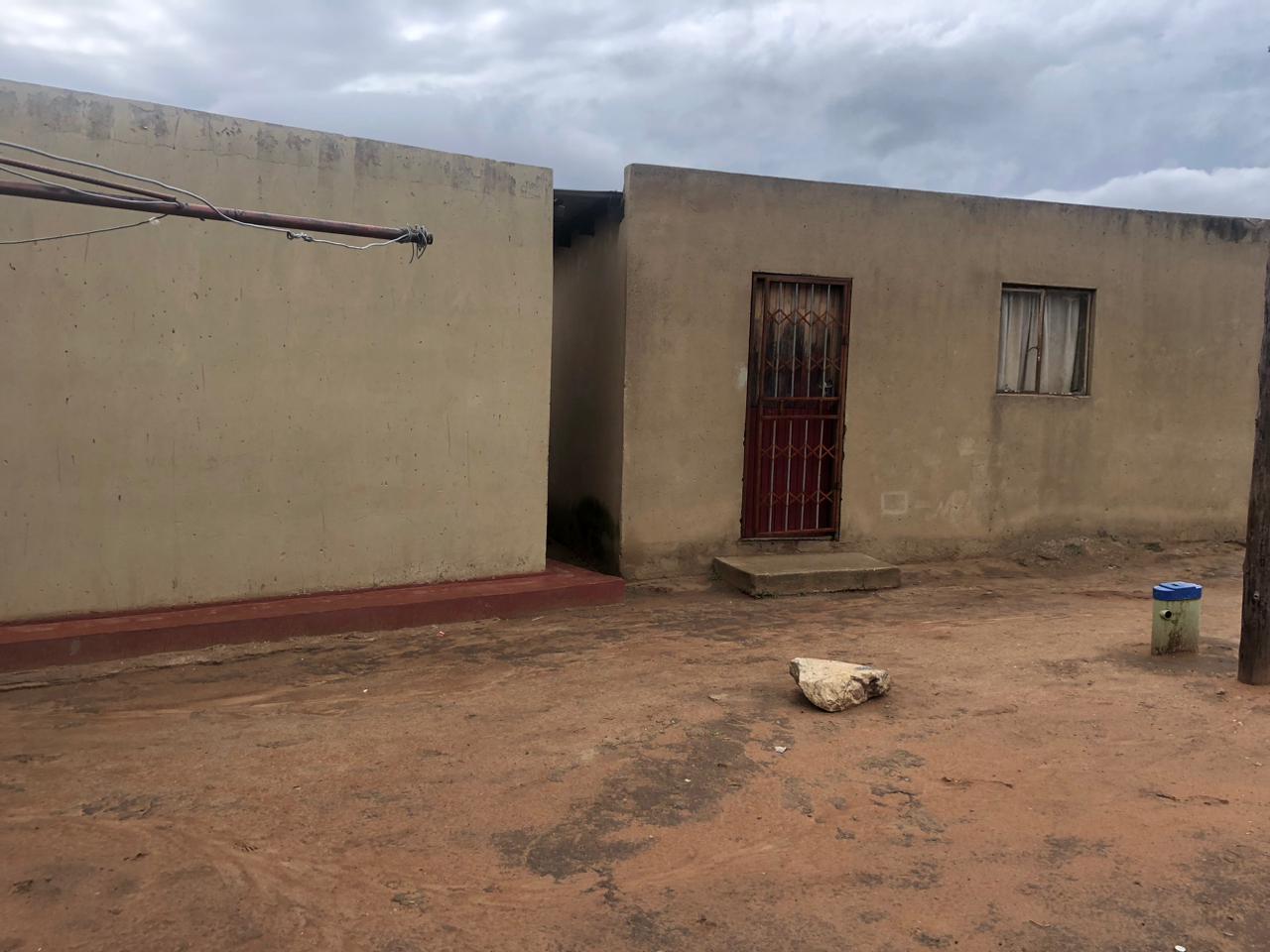 PROPERTY FOR SALE AT TSAKANE EXT 19