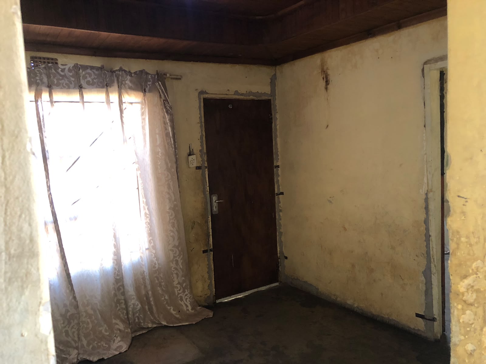 INVESTMENT PROPERTY FOR SALE AT TSAKANE EXT 18 NEAR JAMZA